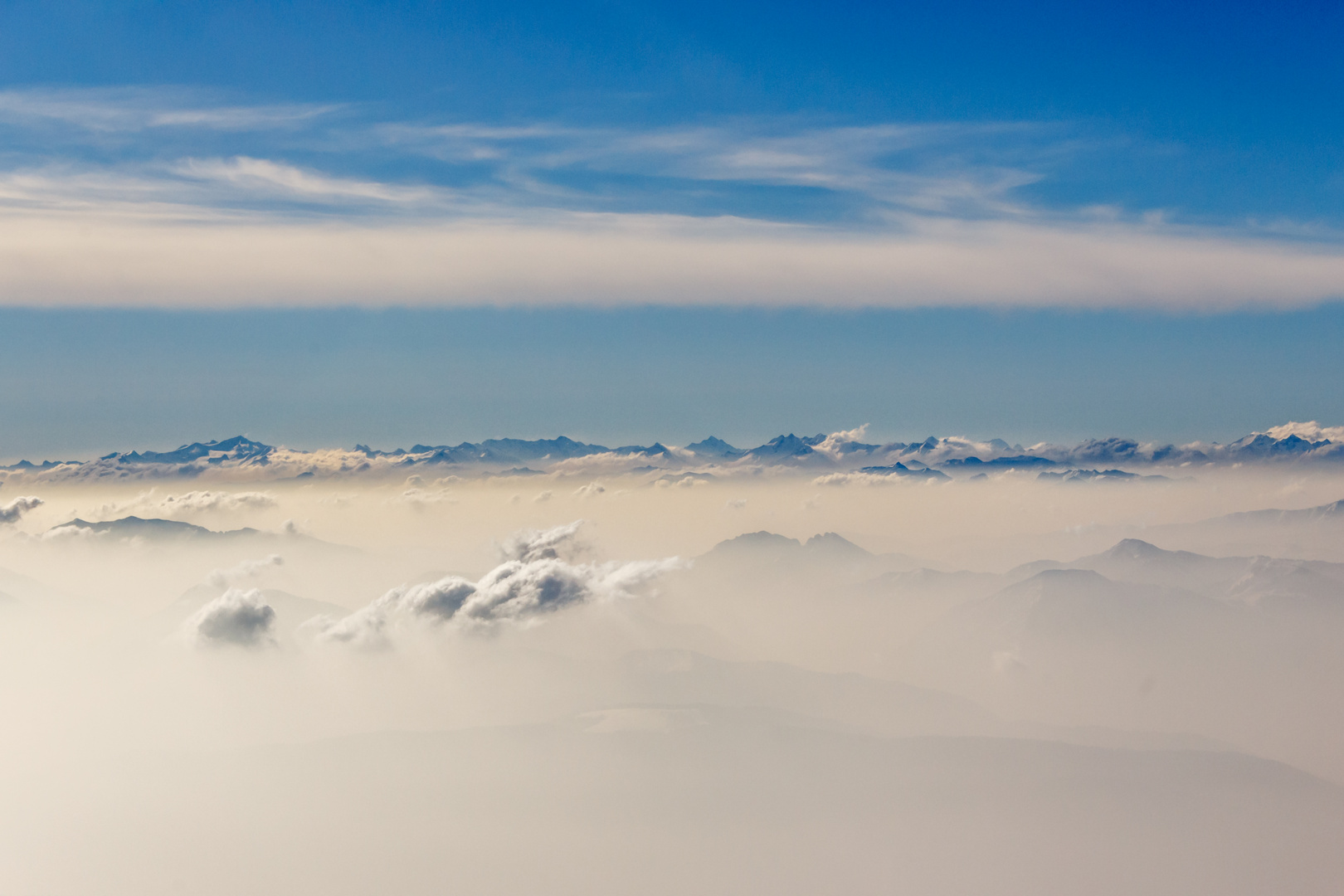 Über den Wolken ...