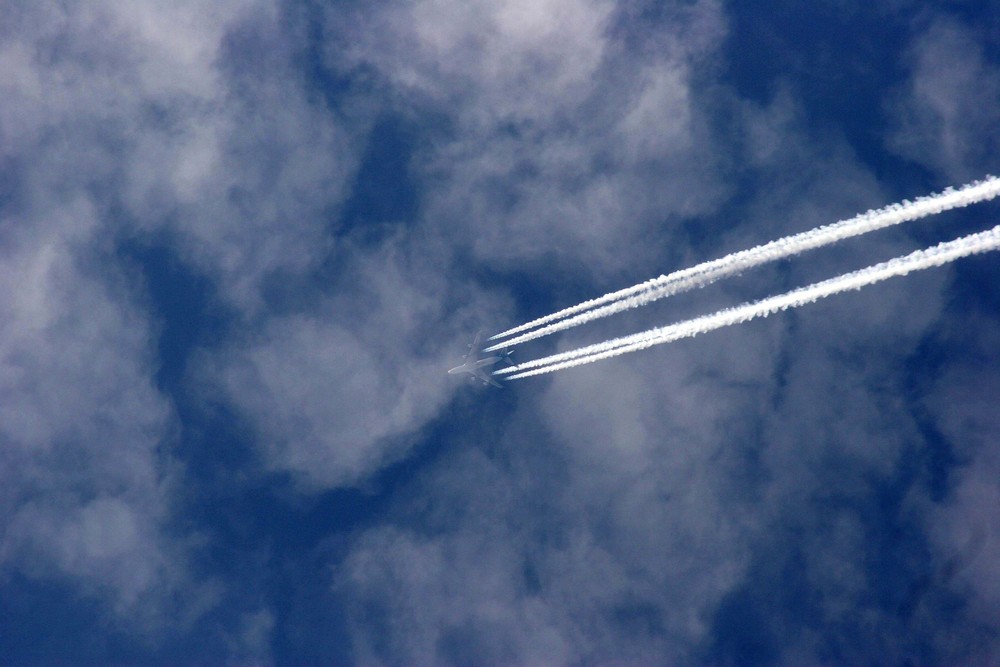 über den Wolken II