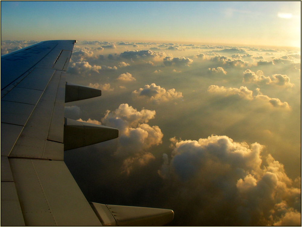 Über den Wolken ist die Freiheit grenzenlos