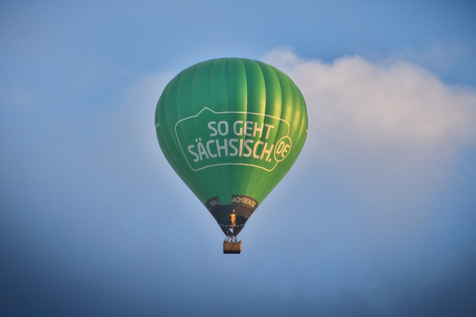 Über den Wolken ist