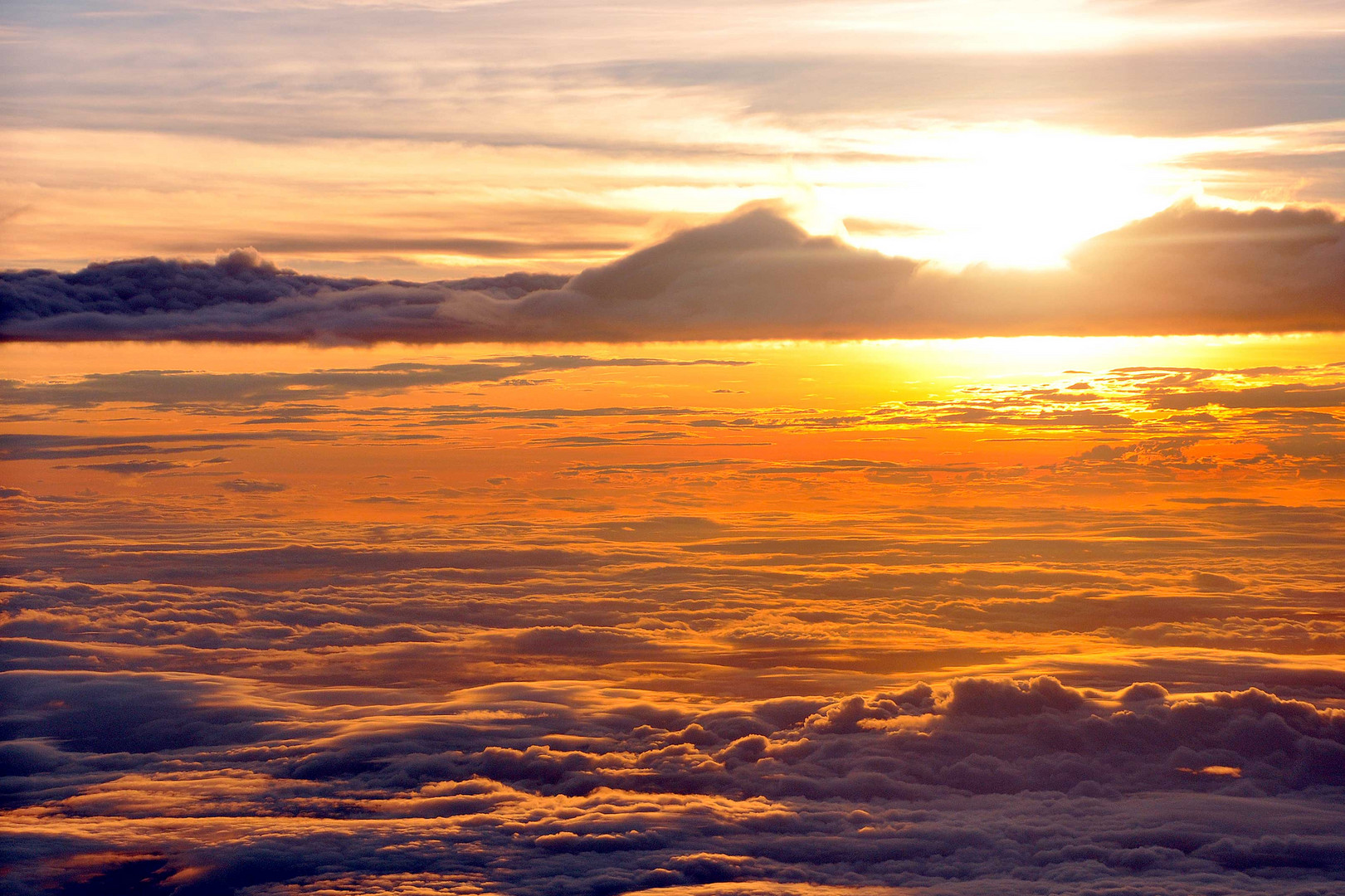 über den wolken muss die freiheit wohl .........................