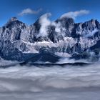 Über den Wolken muß die Freiheit wohl grenzenlos sein....