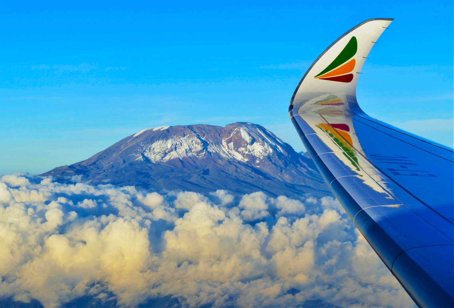 über den Wolken,der Kilimanjaro