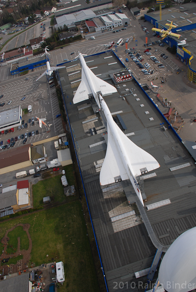 Über der Concorde