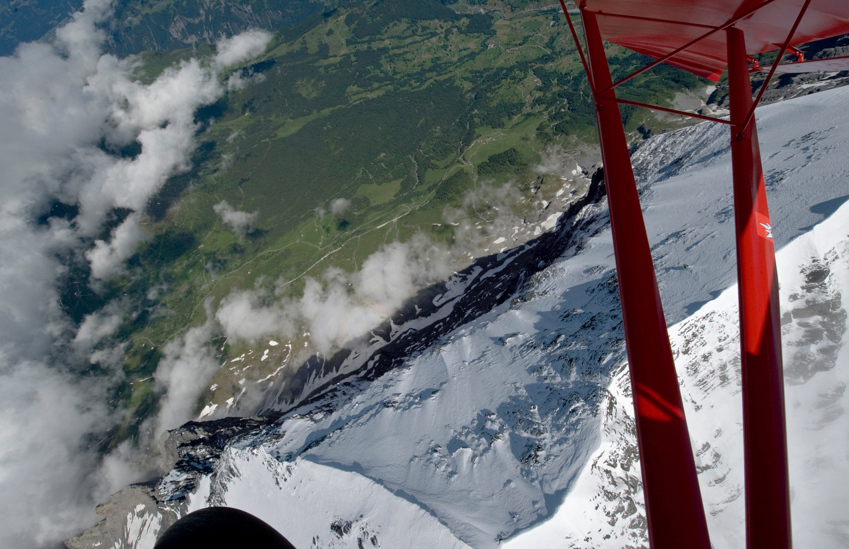 Über der Eiger Nordwand