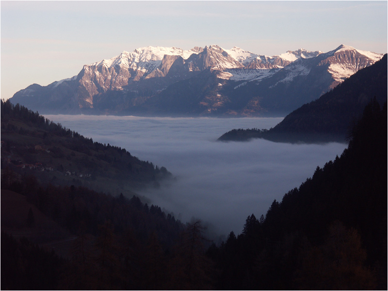 über dfen Wolken