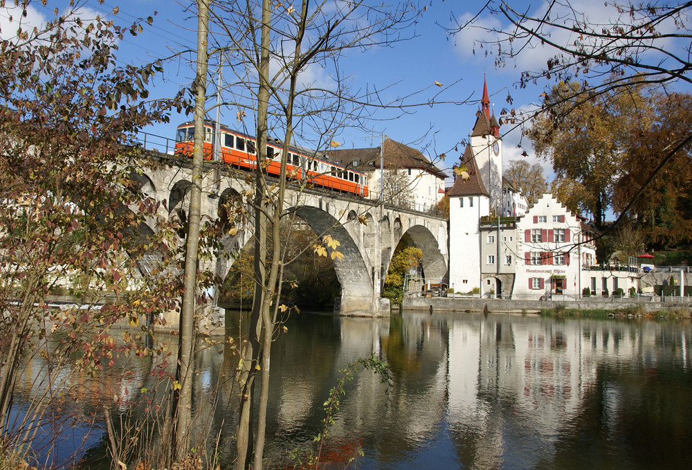 ..über die Brücke..