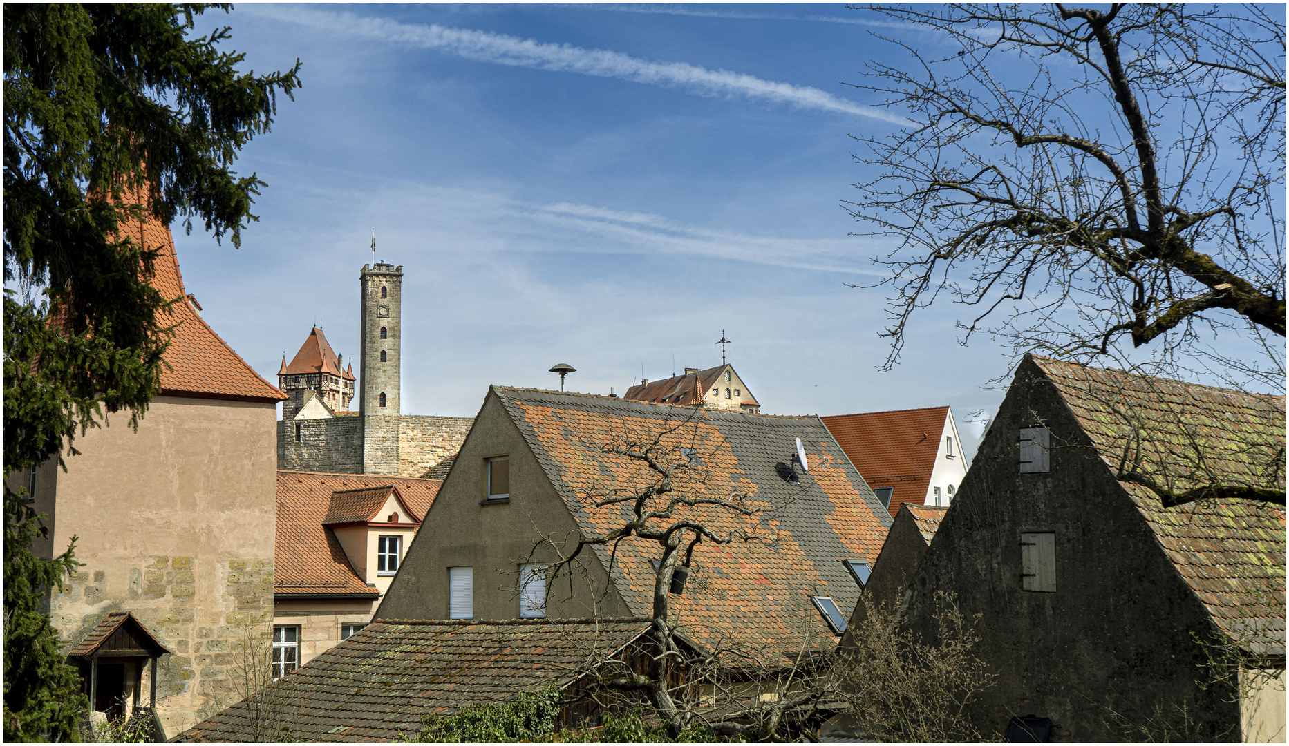 Über die Dächer von Abenberg ..