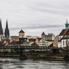 Über die Donau zu Regensburg