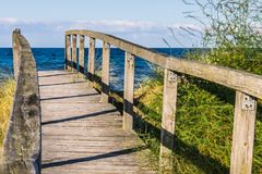 über die Düne hinweg - Hohwachter Bucht/Ostsee