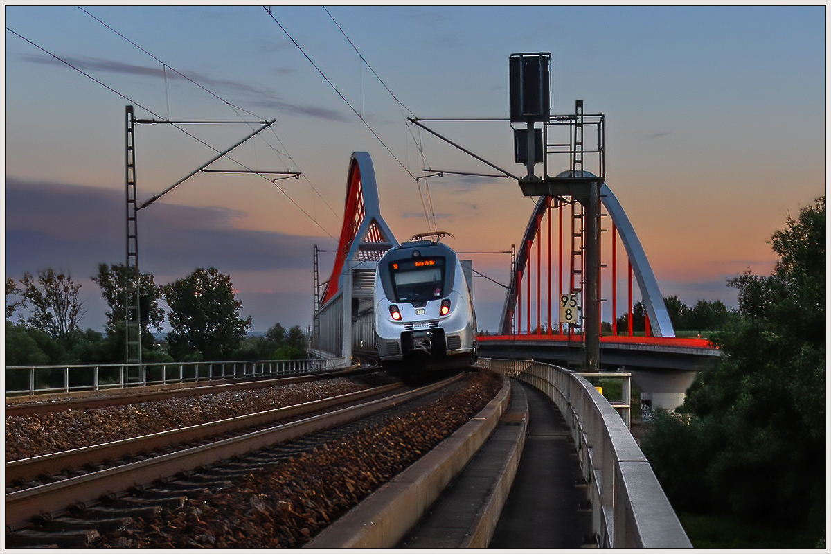 ... über die Elbe ...