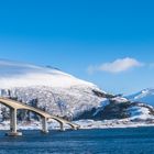 Ueber die Gimsøystraumen bru ... und unten durch