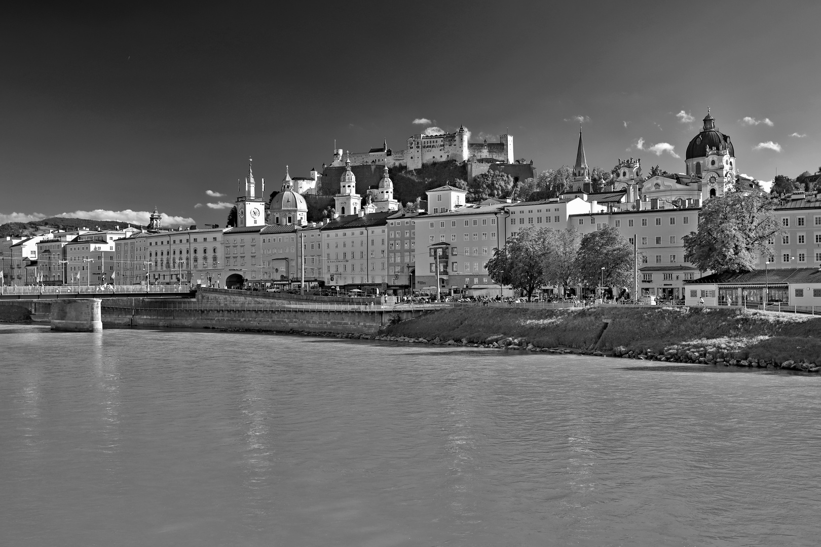 über die salzach hinweg