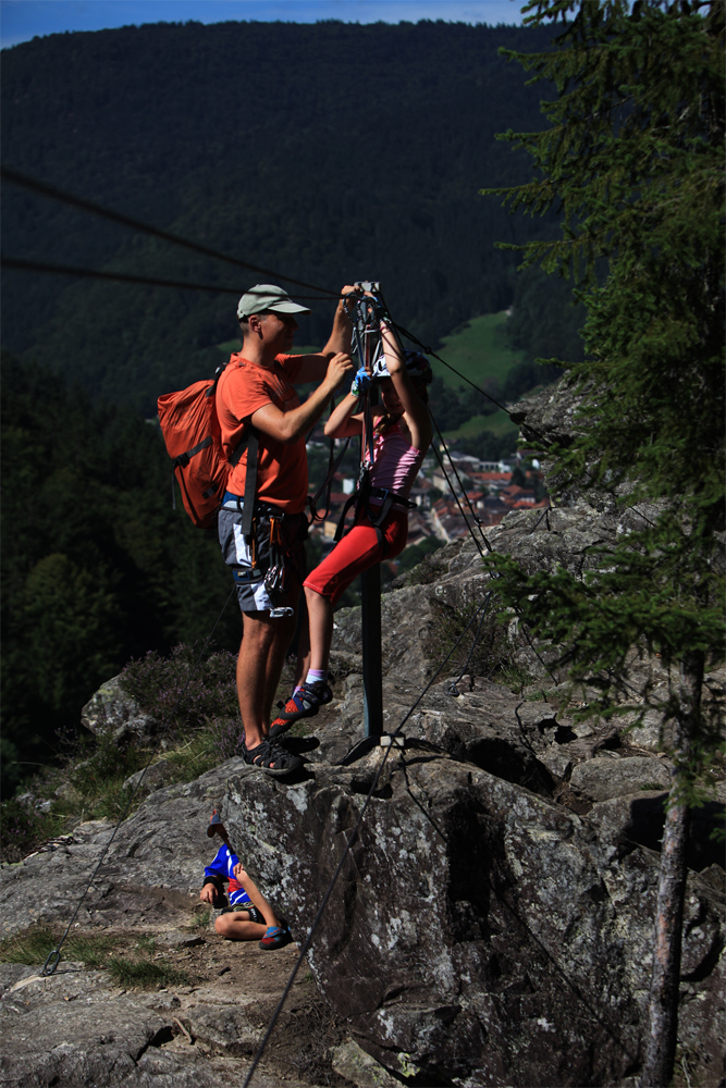 über die Seilbrücke