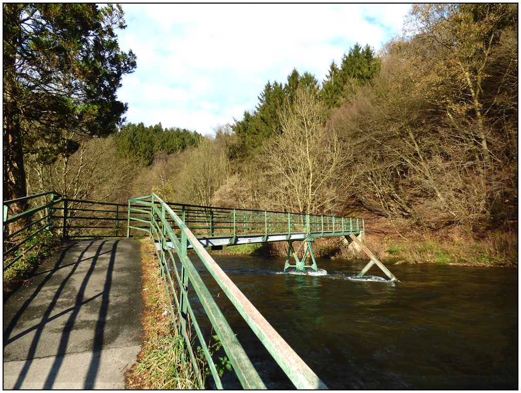 Über die Wupper gehen ....