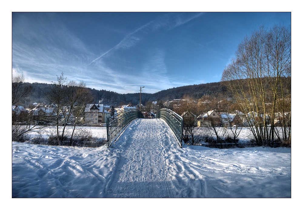 über diese  brücke in's jahr 2010 ...