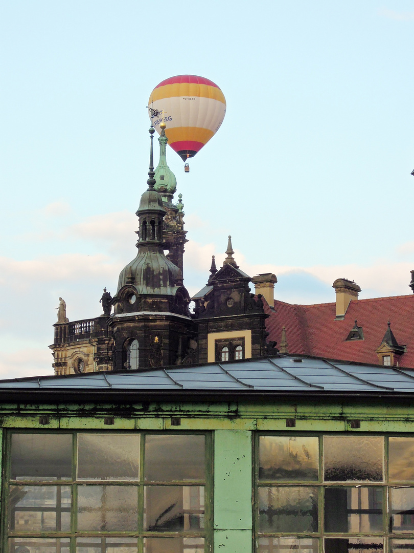 Über Dresden