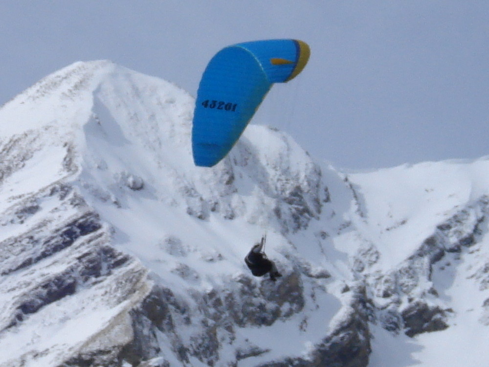 über Kandersteg 2