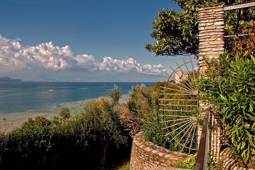 Über Sirmione, Gardasee