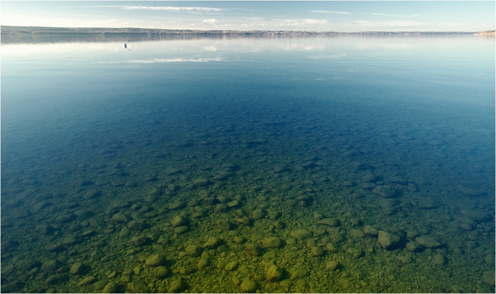 Über und unter Wasser