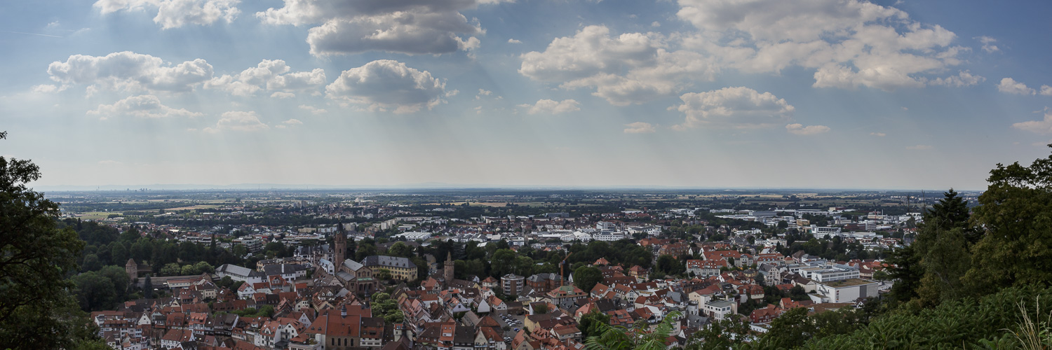 Über Weinheim.........