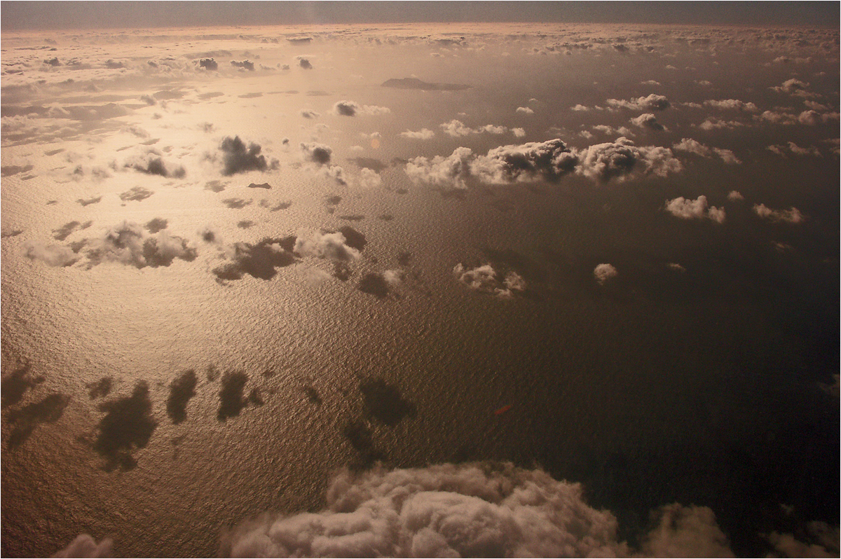 Über Wolken und Wasser (1)