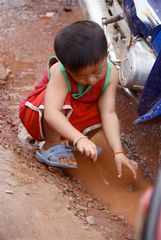 überall ist ein spielplatz, laos 2010