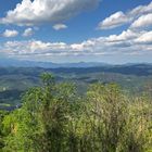 Überblick über La Garrotxa im Frühling