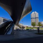 Übergang an der BMW Welt