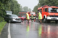 Überholen Sie ruhig - wir schneiden Sie raus !!!