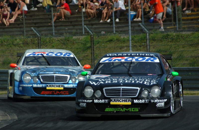 Überholmanöver am Nürburgring 2001 (DTM)