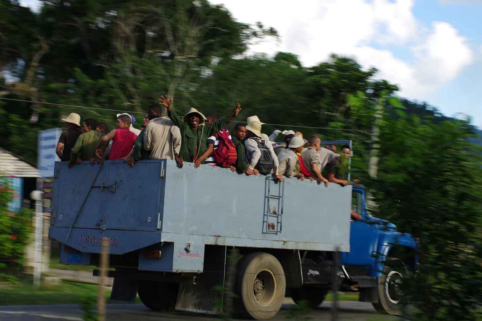 Überlandtransport auf Cuba