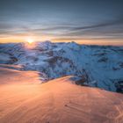 ^ Überlebenskampf auf 3000m: Der Gipfelsturm ^