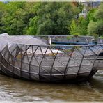 übers Wasser wandeln