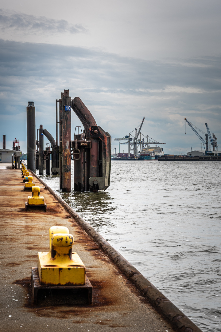 Überseebrücke Hamburg