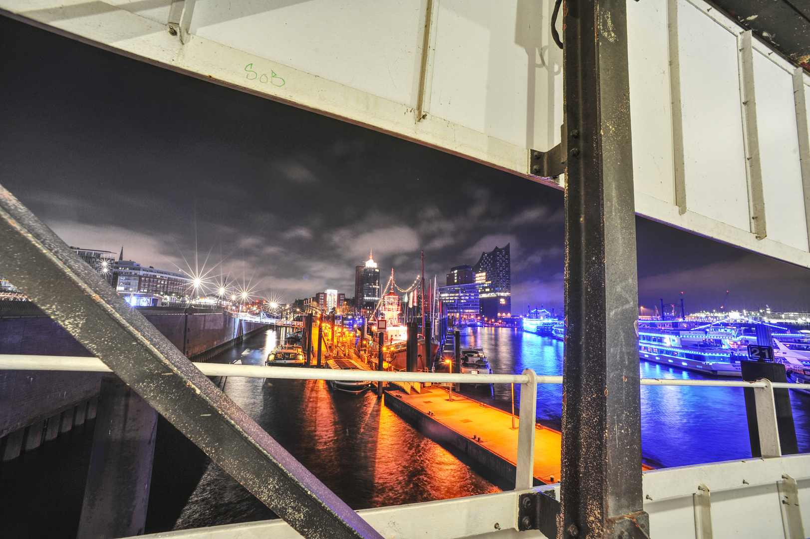 Überseebrücke Hamburg