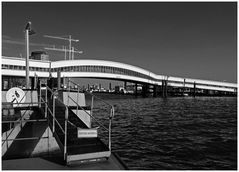 Überseebrücke zu Hamburg, anno 2009