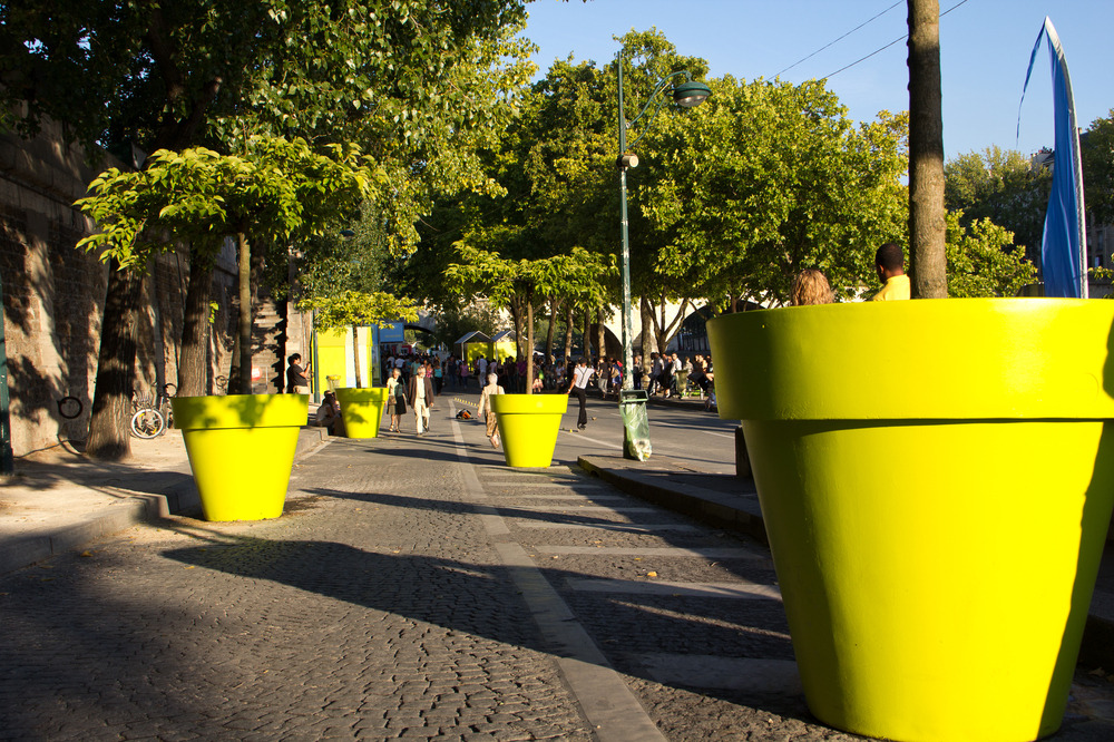 Übertöpfe in Paris-Plages