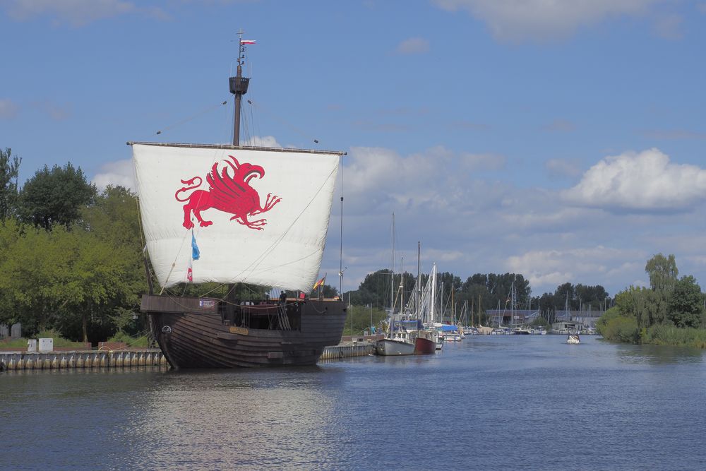 Ueckermünde, die Kogge Piratenschiff ist neu erstellt