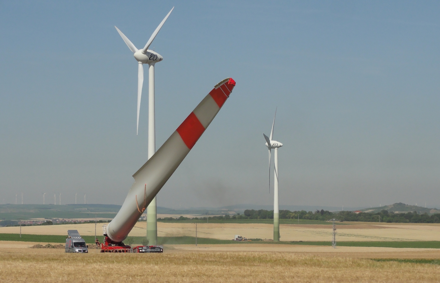 Uelversheim: Ein Flügel geht zum Windpark auf die Reise  ©