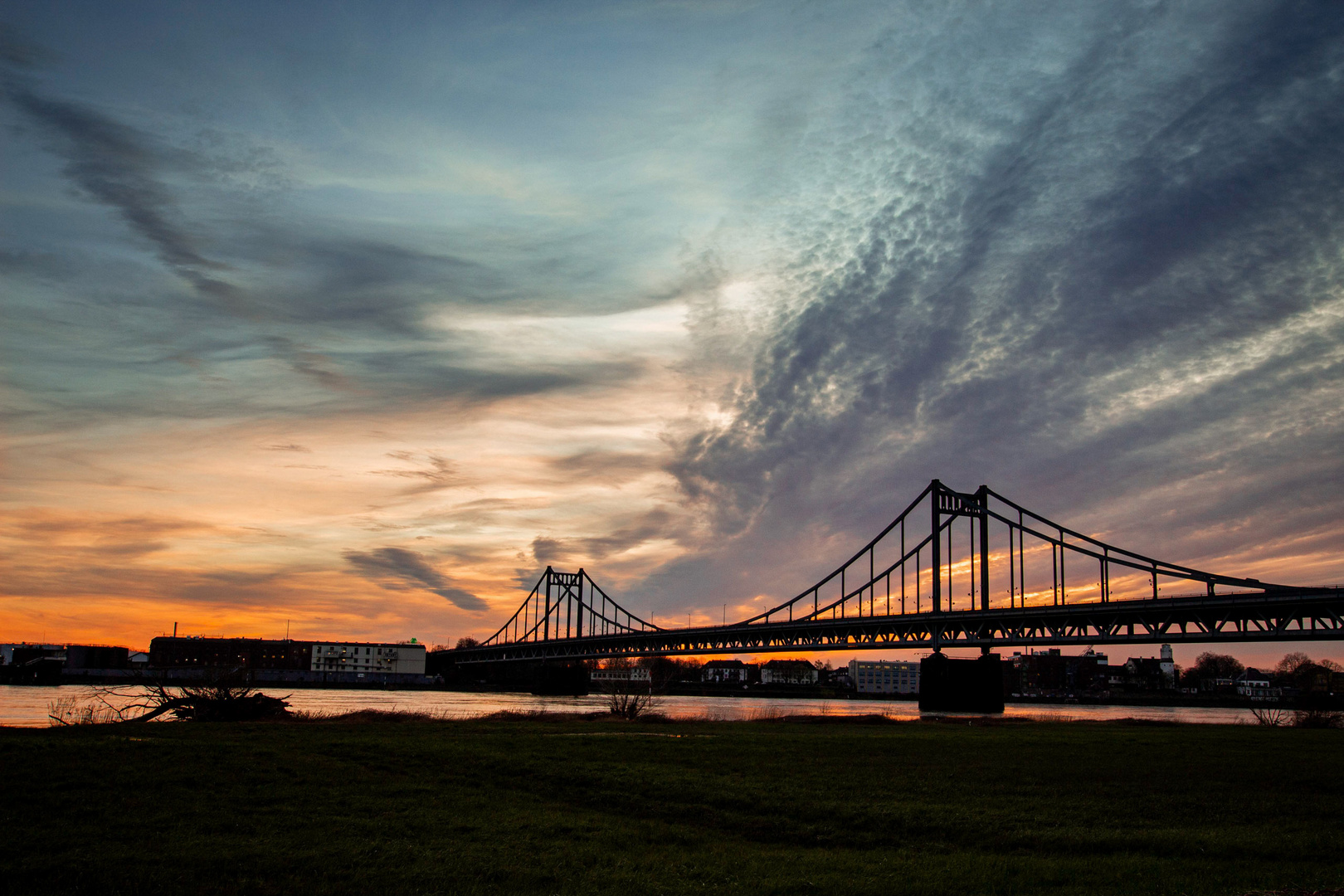 Uerdingen Brücke Krefeld