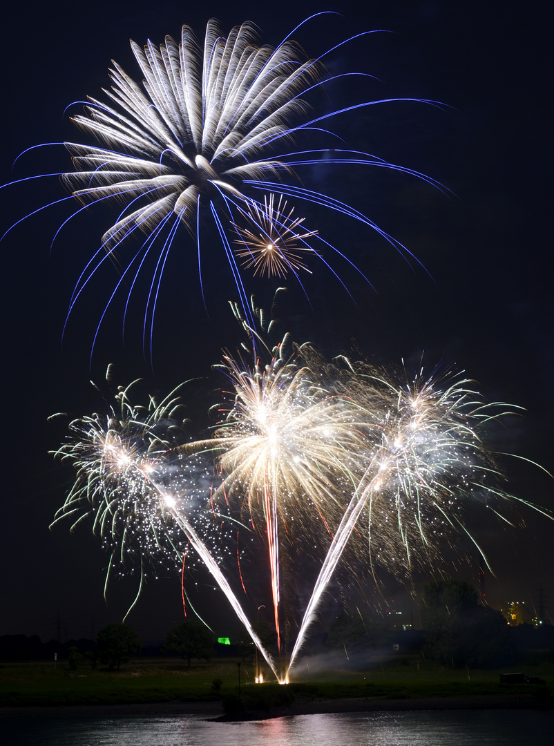 Uerdinger Kirmesfeuerwerk...