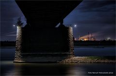 Uerdinger Rheinbrücke .....