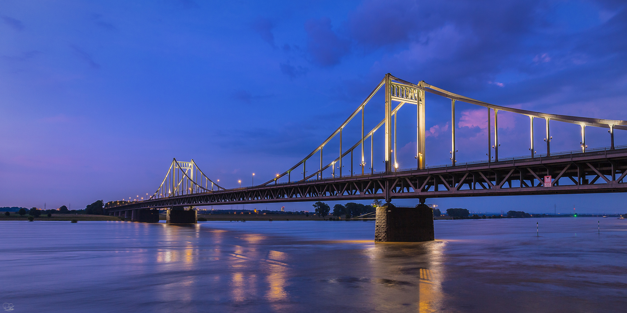 Uerdinger Rheinbrücke