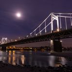 Uerdinger Rheinbrücke bei Nacht (Sonnenaufgang)