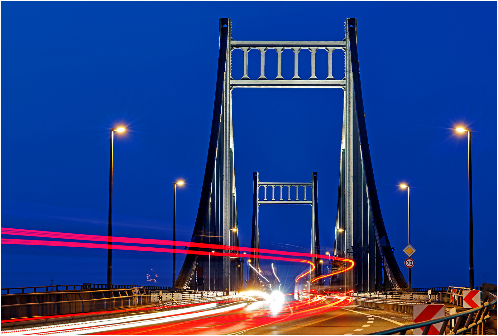 Uerdinger Rheinbrücke