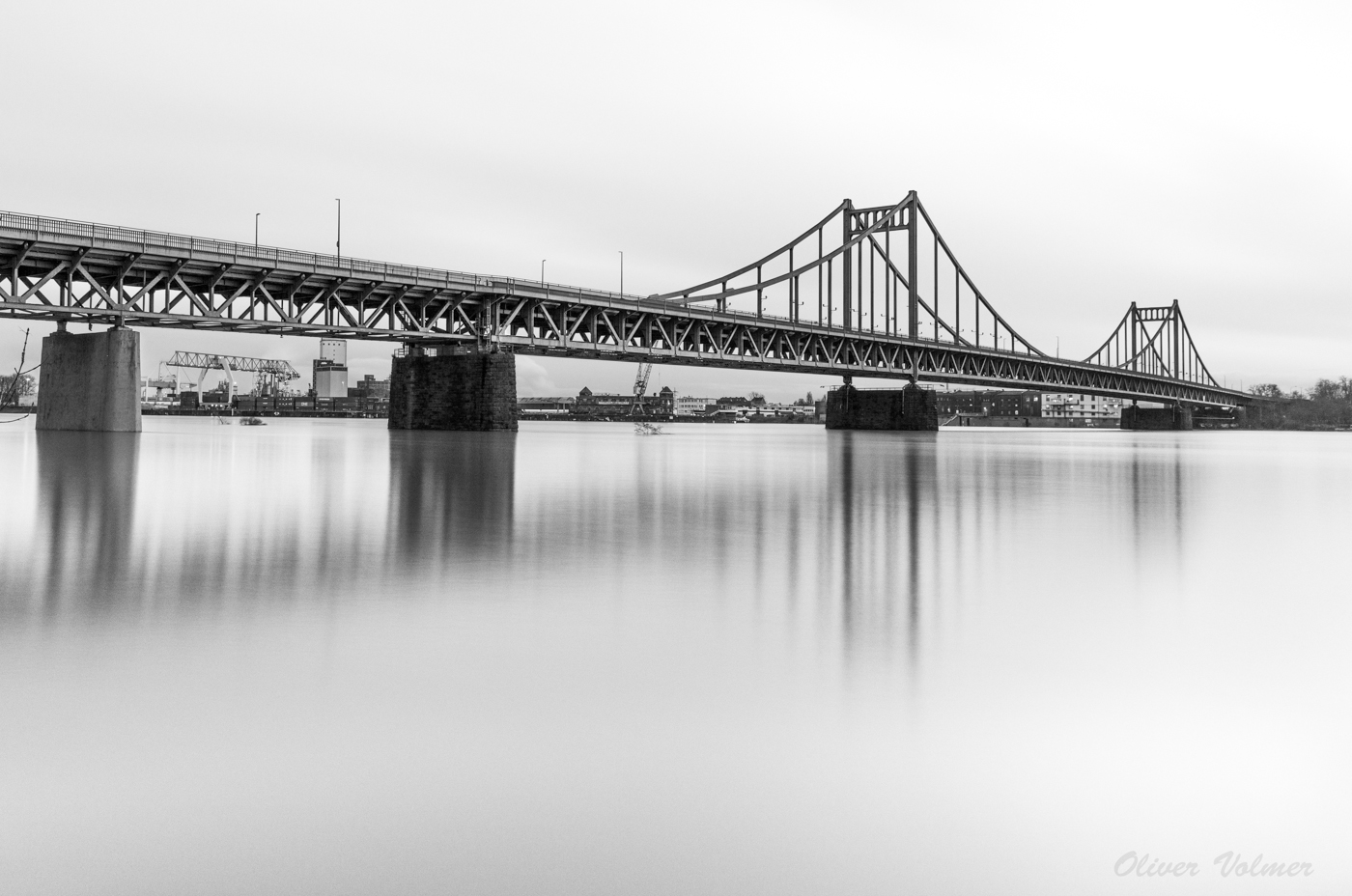 Uerdinger Rheinbrücke