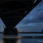 Uerdinger Rheinbrücke .....