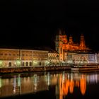 Ufer-Panorama bei Nacht