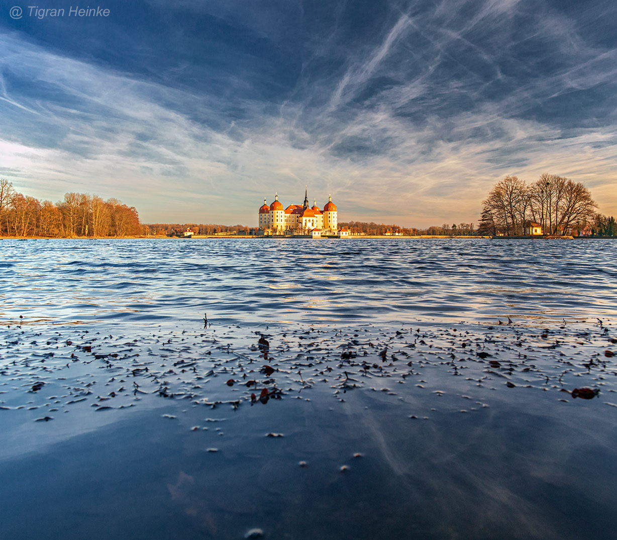 Uferblick auf Schloss Moritzburg
